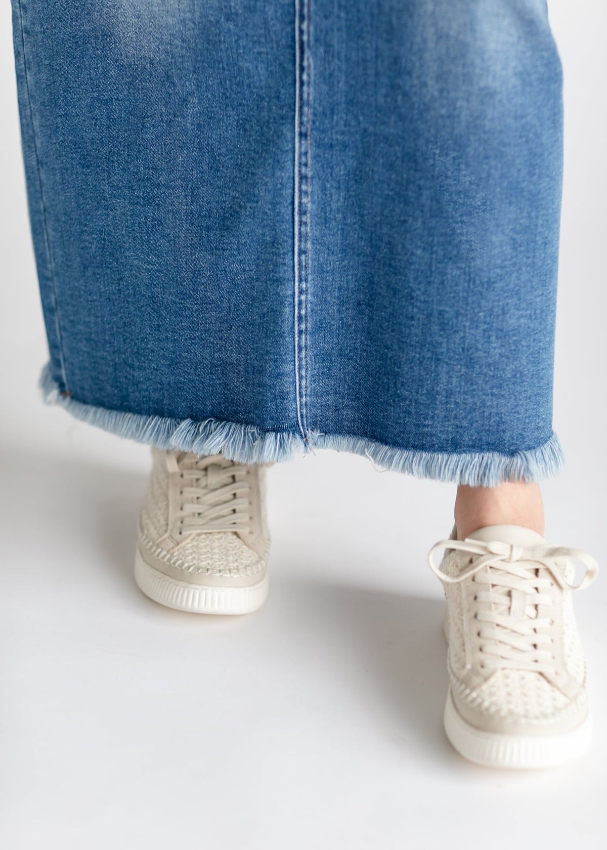 Dakotah Raw Hem Long Denim Skirt – Maxi Length with Slit | Medium Wash - Triniskies