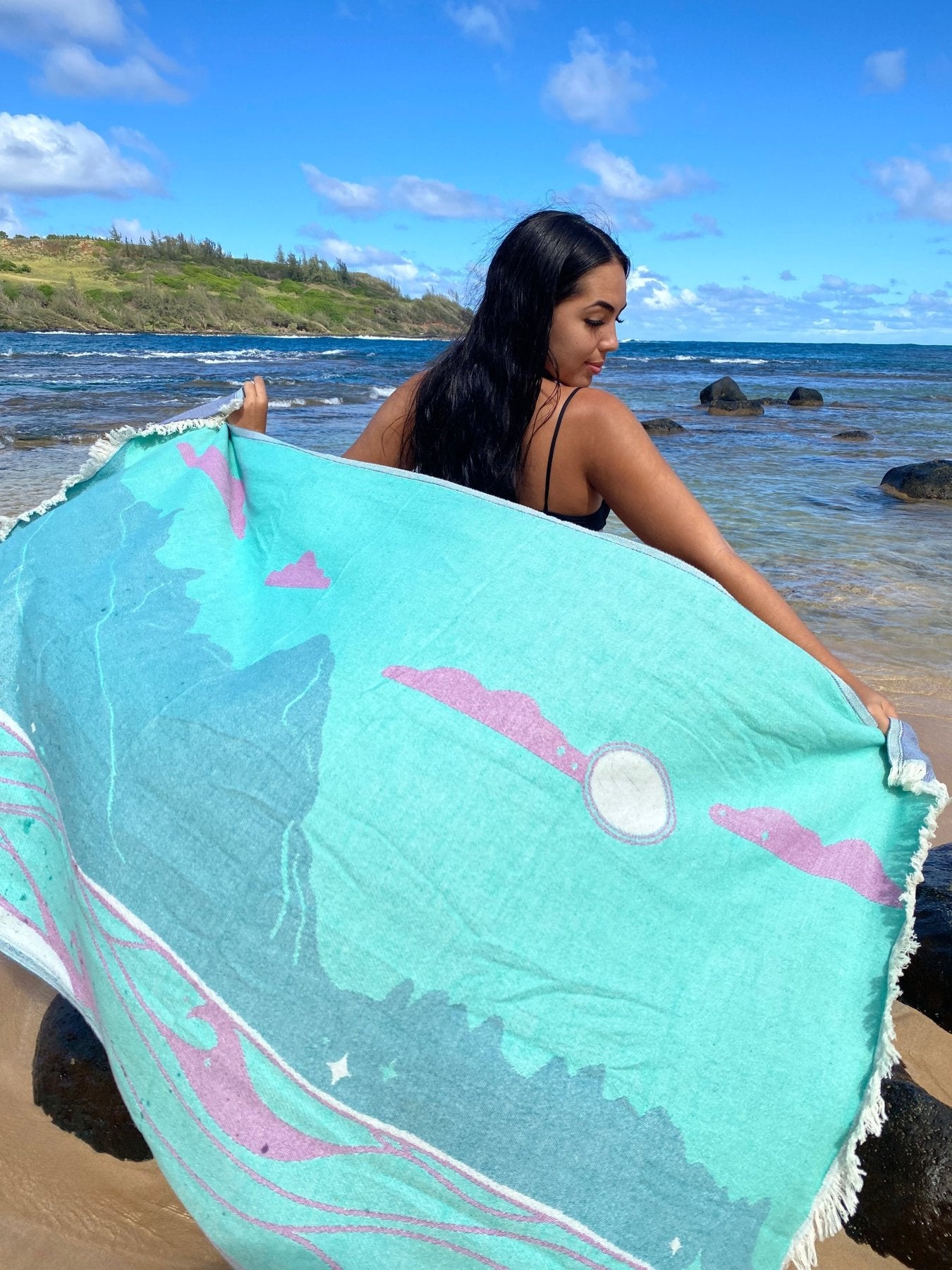 Makana Luxurious Hawaiian Beach Towel - Triniskies