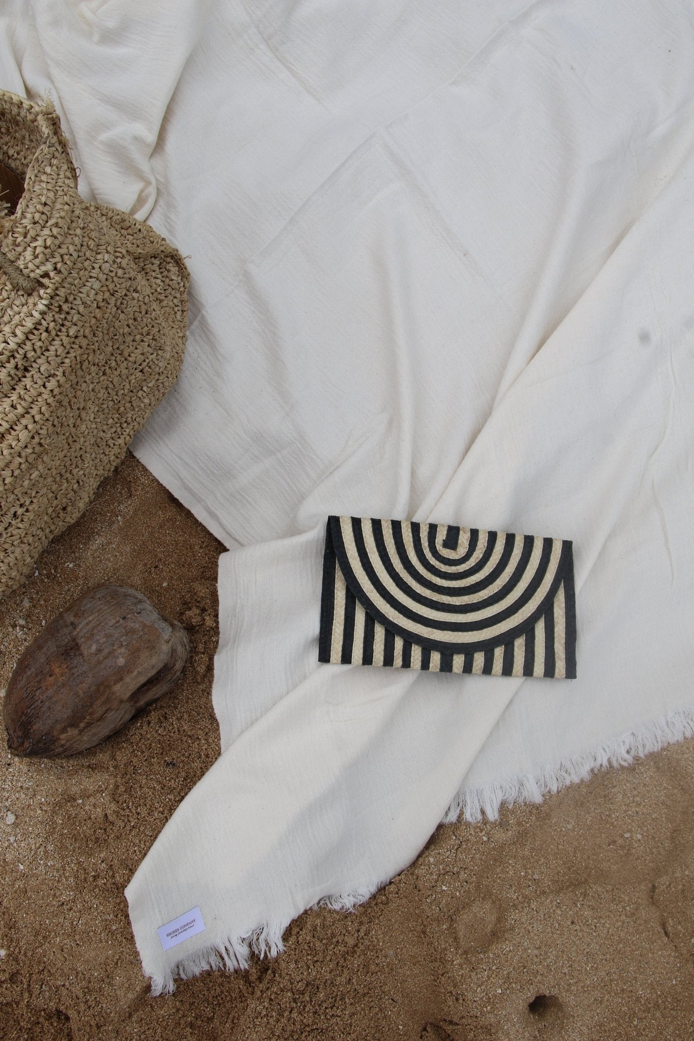 Organic Cotton Strand Beach Towel – Oversized Quick - Dry | Shores Company - Triniskies
