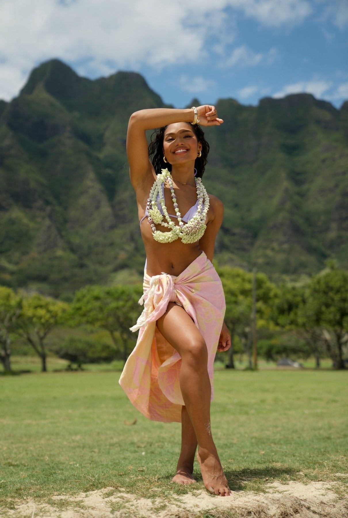 Ginger Morning Luxurious Beach Towel - Triniskies