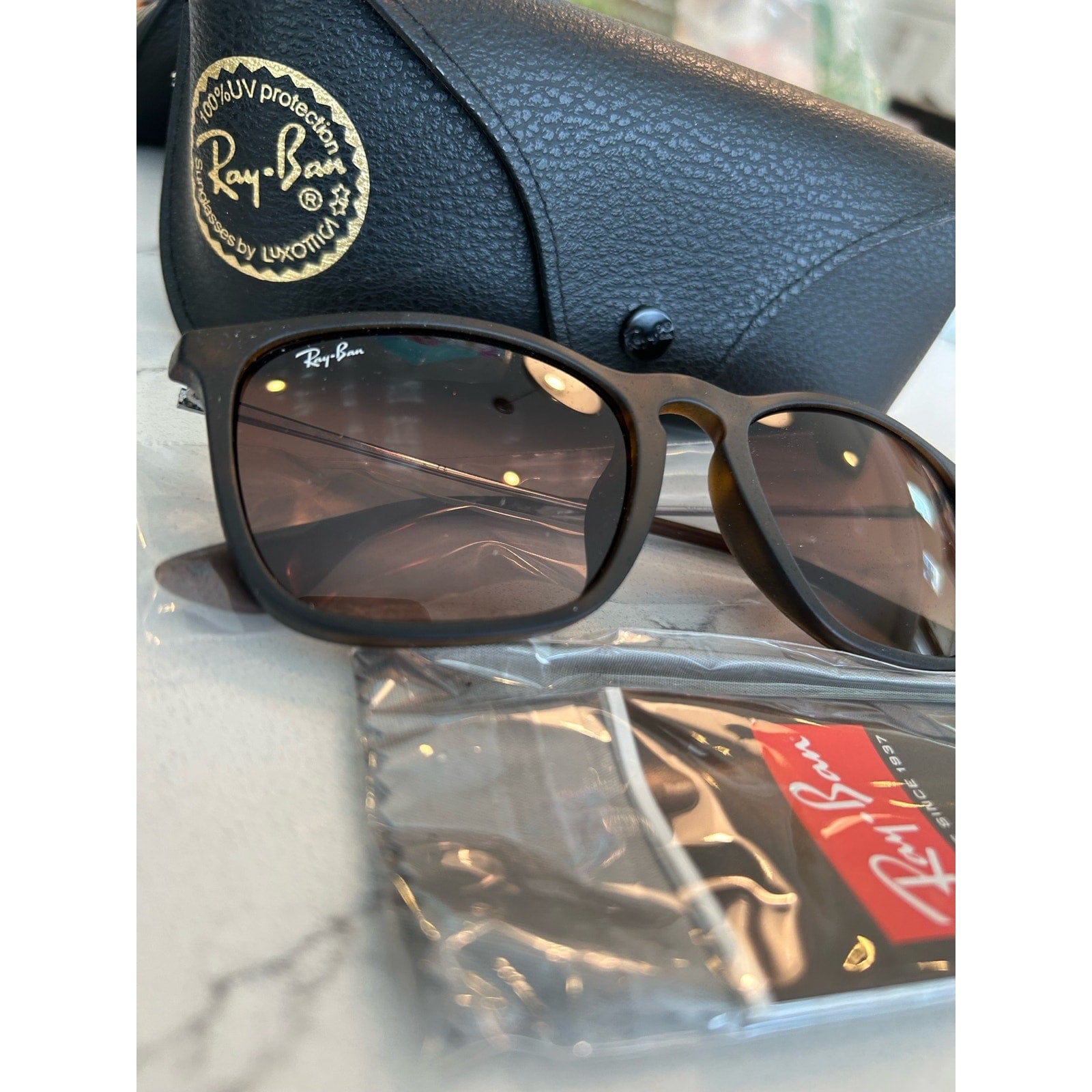 Ray - Ban RB4171 ERIKA Sunglasses for Women: Authentic Stylish Eye Protection - Triniskies