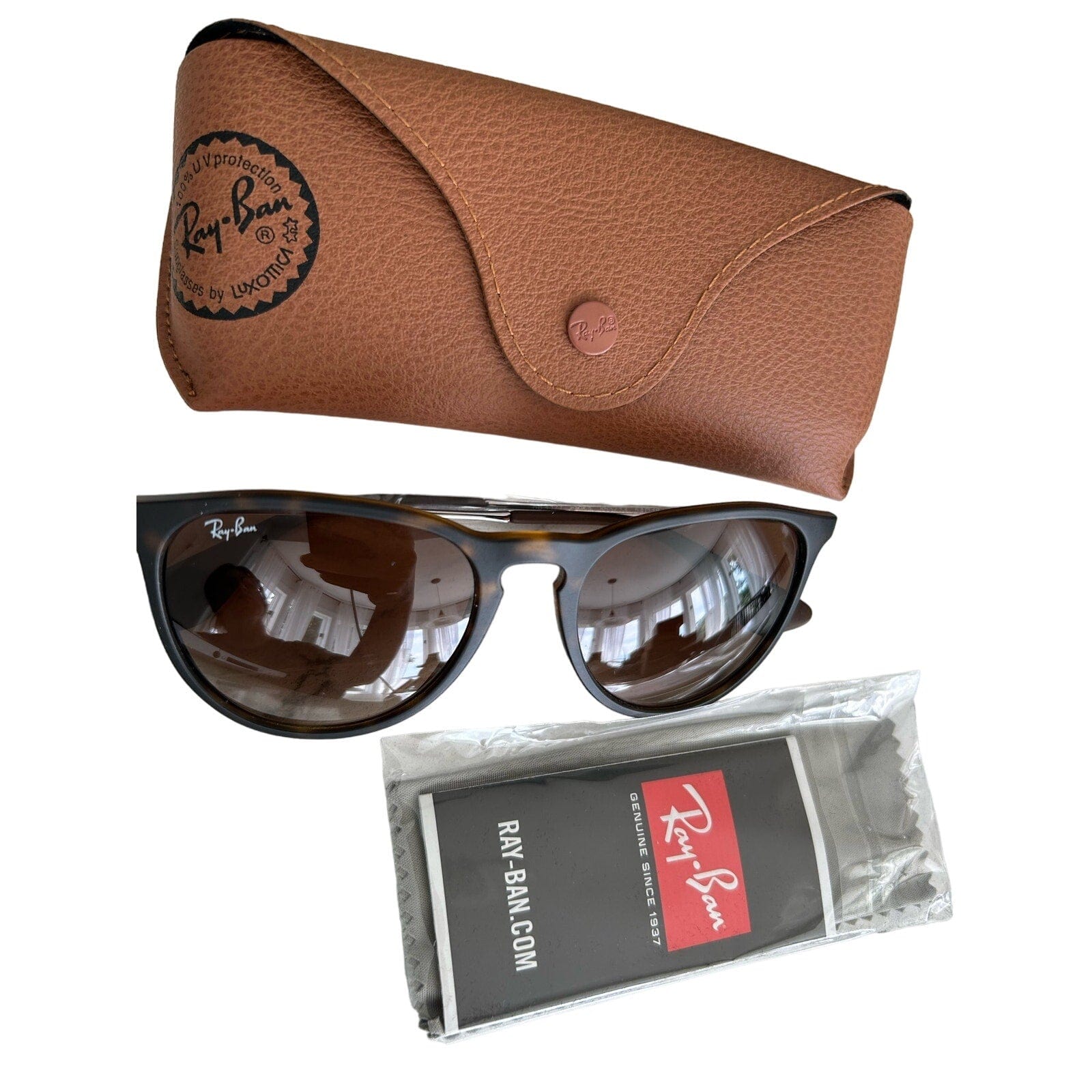 Ray - Ban RB4171 ERIKA Sunglasses for Women - Stylish Round Sunglasses - Triniskies